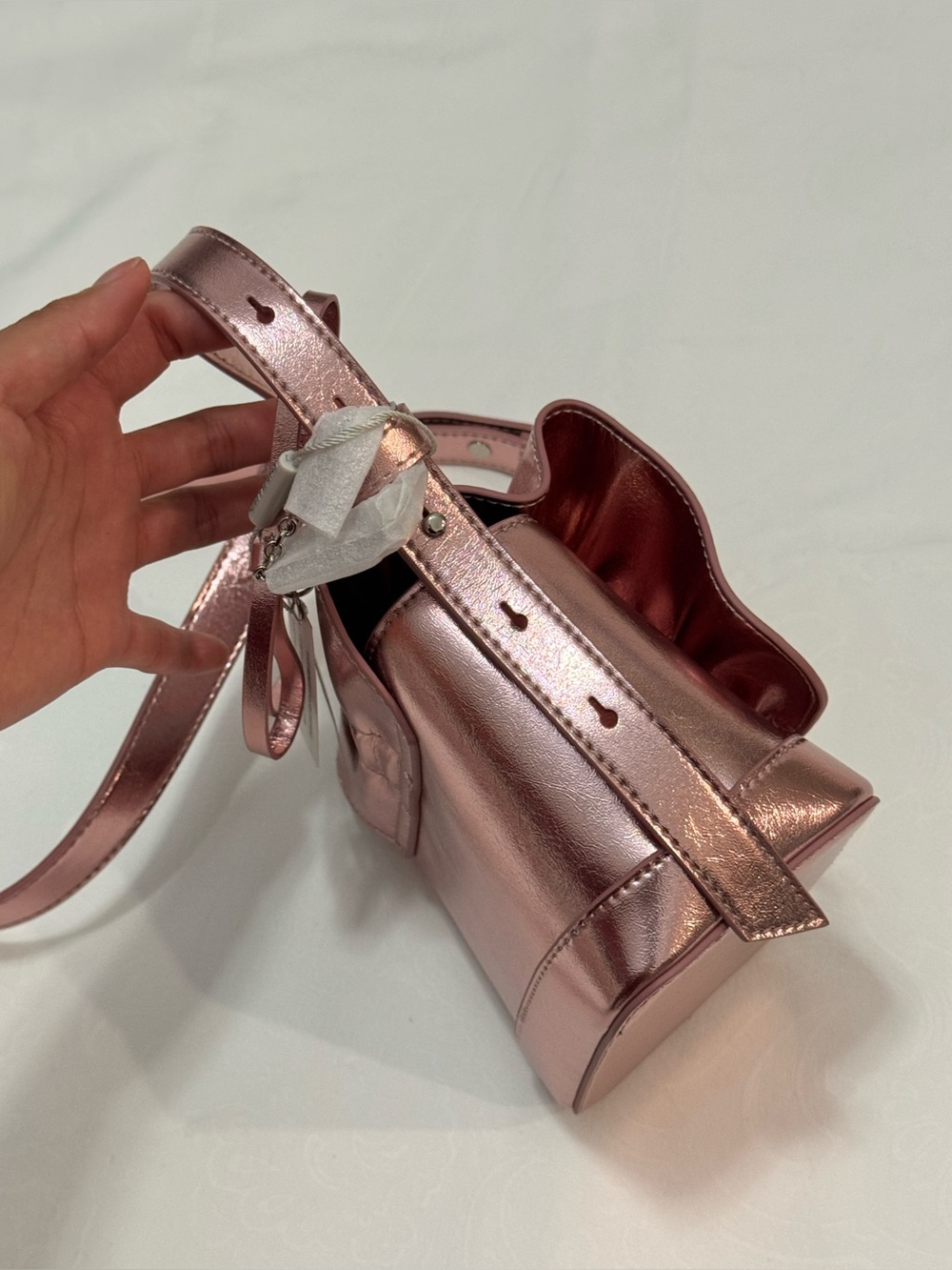 Charles & Keith Kadee Metallic Bow-Charm Ruched Mini Bag - Aura Pink XXS new - Picture 5 of 11